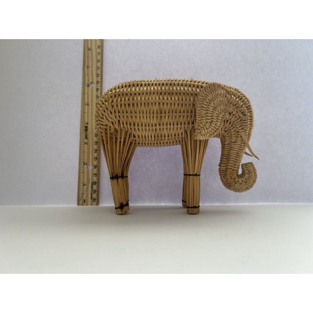 Vintage Wicker Elephant Statue Rattan Natural Handmade 7 inches x 5 1/2 inches - Picture 7 of 8